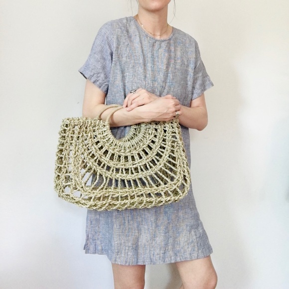 Vintage Handbags - Vintage open weave rattan tote